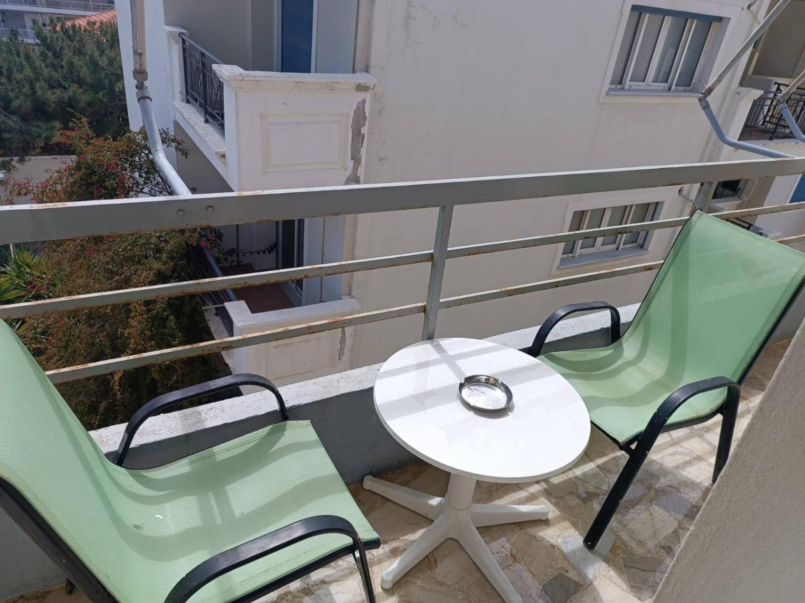 Comfortable Beachfront Apartment 路特奇 外观 照片